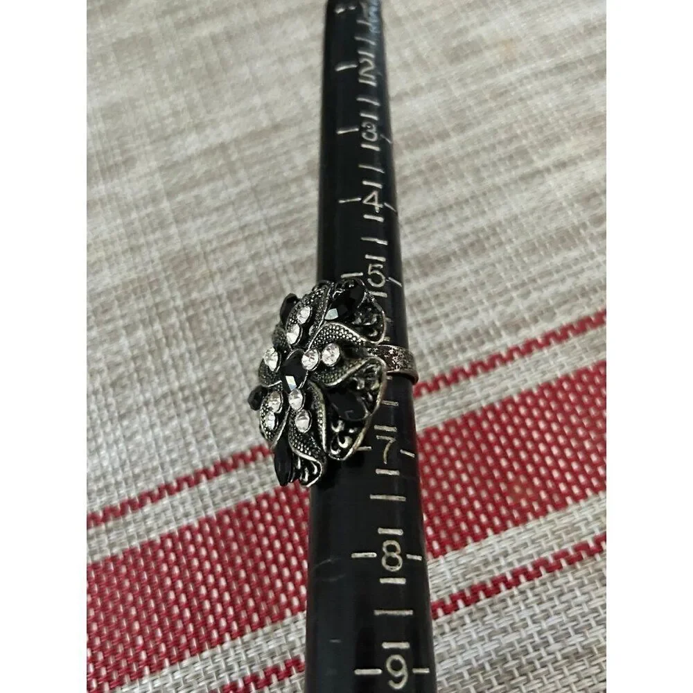 Black/White Rhinestones Ring‎